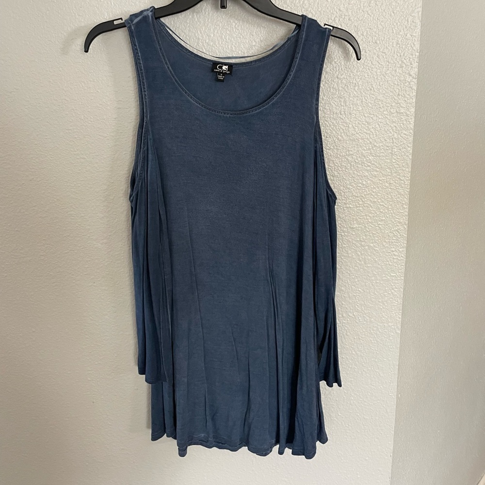 Cut out shirt